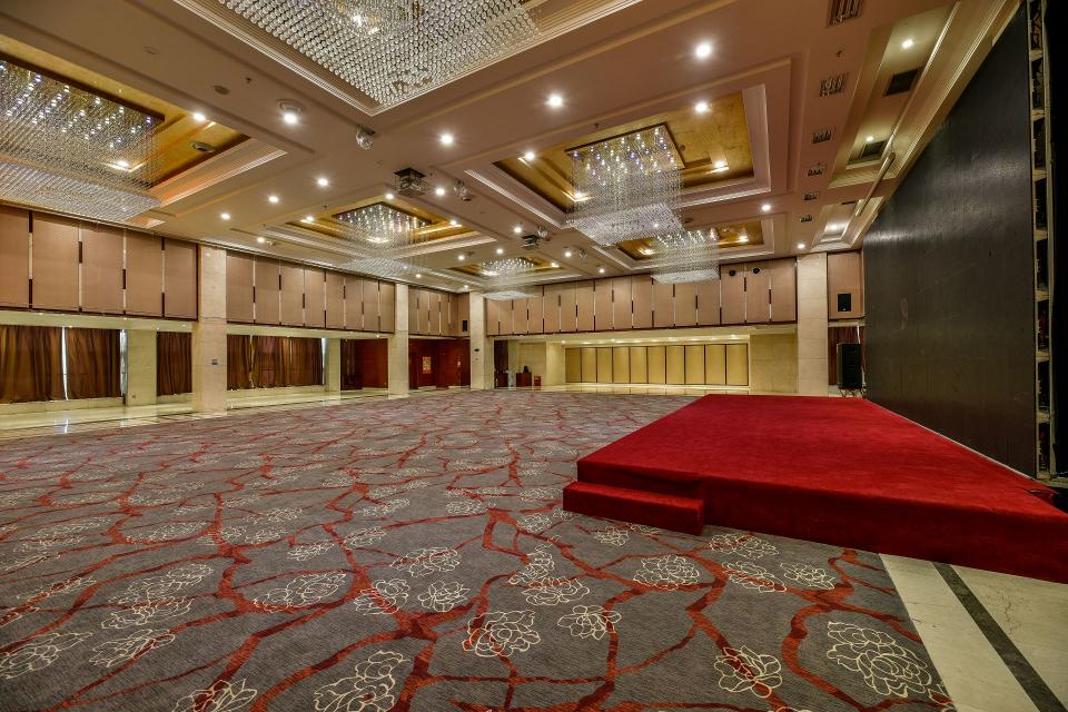 贵阳四星级酒店最大容纳480人的会议场地|贵阳航天酒店的价格与联系方式